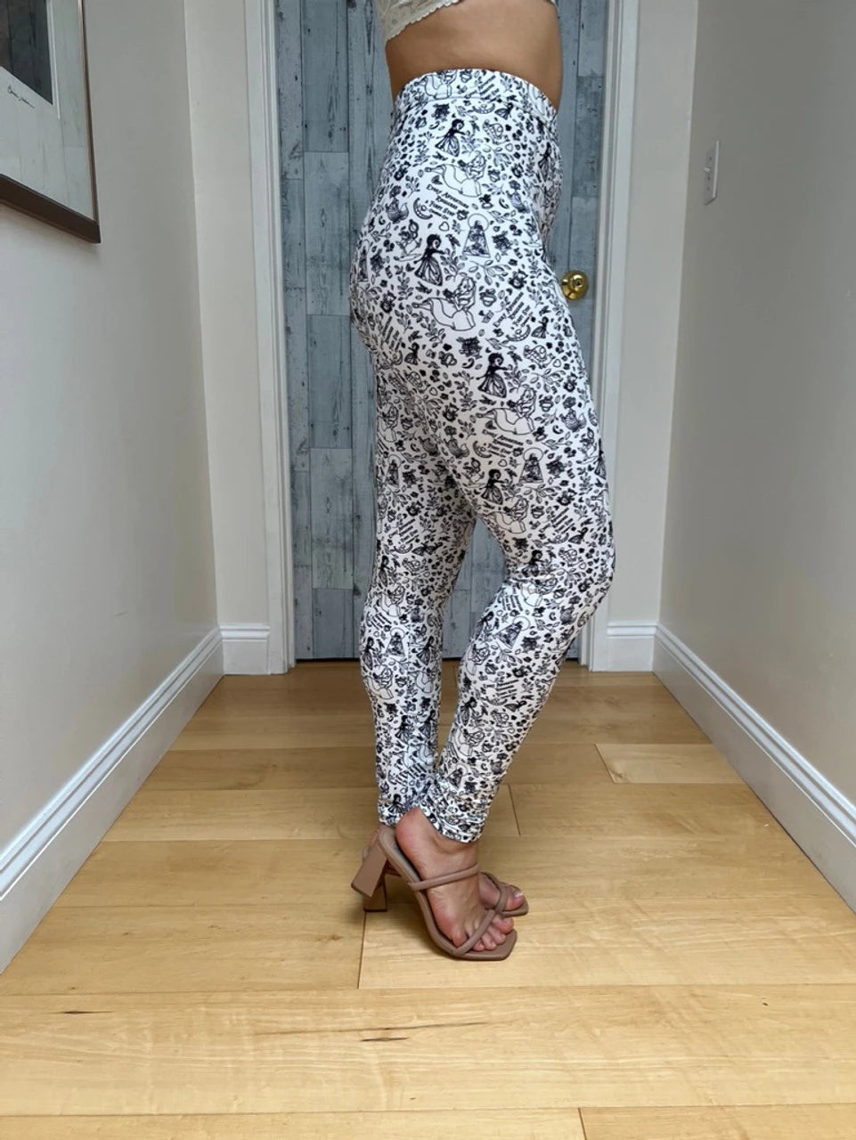 Alice - White Leggings