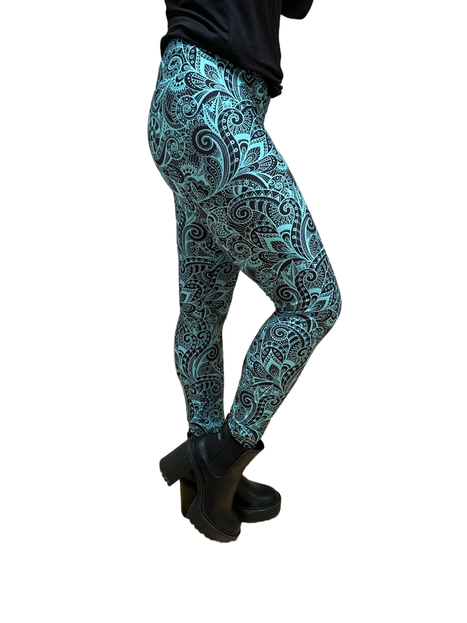 New! Exclusively Irresistible Tiffany Blue Paisley Leaf Leggings