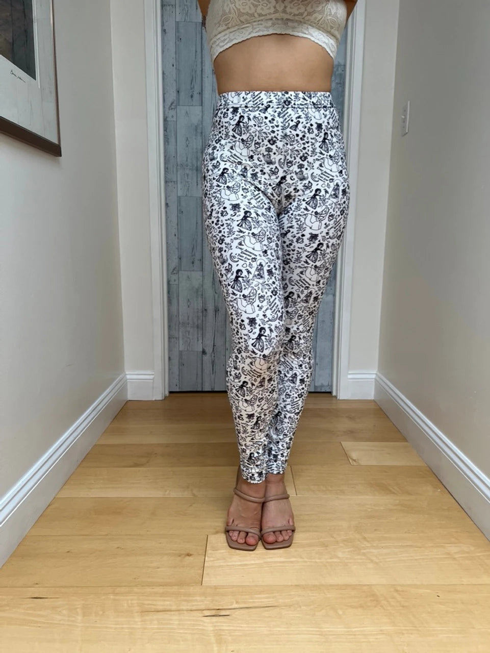 Alice - White Leggings